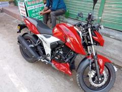 Apache RTR 160 4V with ABS